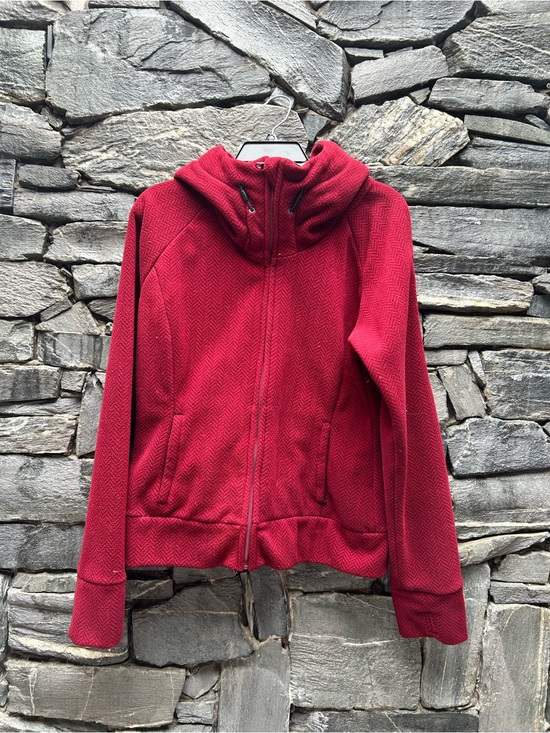 Bench Tops - Bench Women's Burgundy Zip-Up Hoodie